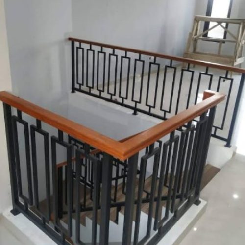 WhatsApp Image 2024-09-18 at 09.33.22 (1) WhatsApp Image 2024-09-18 at 09.33.22 (1)